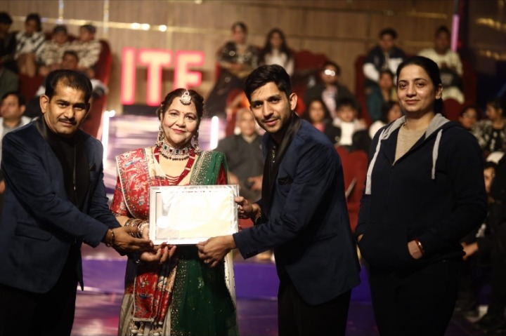 India's Talent Fight — Live Finale Stage